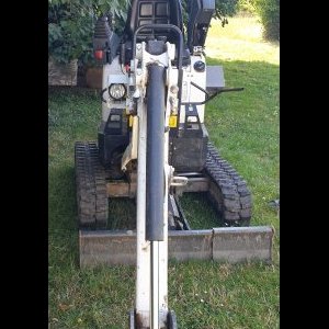 foto 1.1t/71-110cm minibagger +bohre Bobcat E10Z mikro ketten